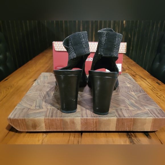 Sparkly Black Cocktail Heels size 8.5 - Picture 4 of 4